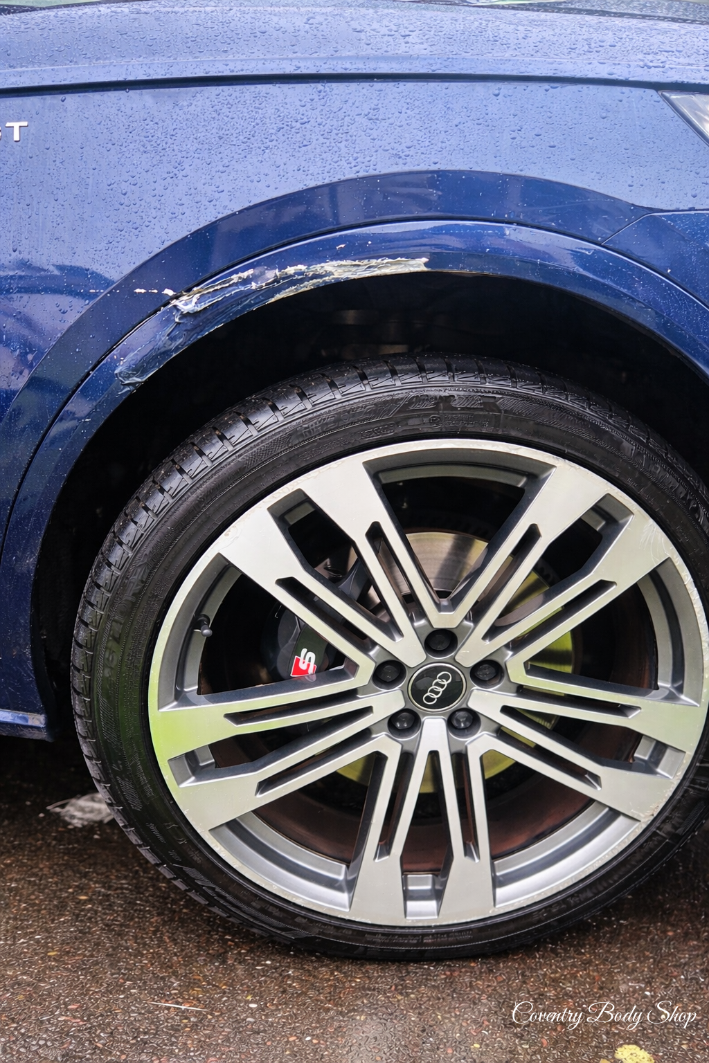 audi wheel arch scratch repair before and after (before)